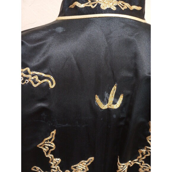 Vintage 1960's  Golden Deer 100% Silk Embroidered Chinese Dragon Robe ~ M - Picture 8 of 10